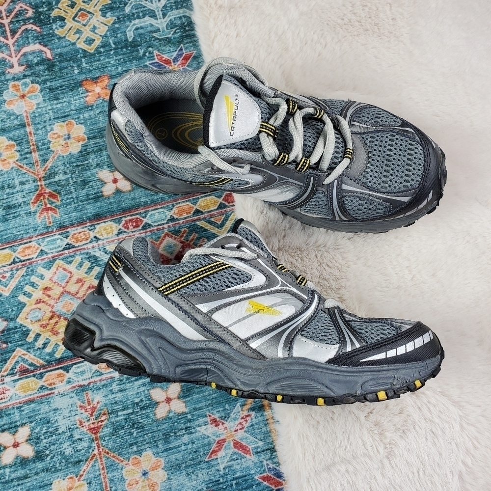 Catapult Gray Yellow Puck Trail Shoe Men US 7